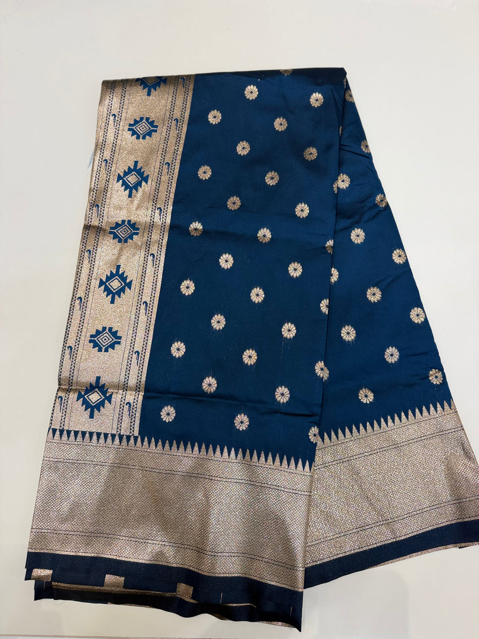 Kalanjali saree ( Petro Colour )