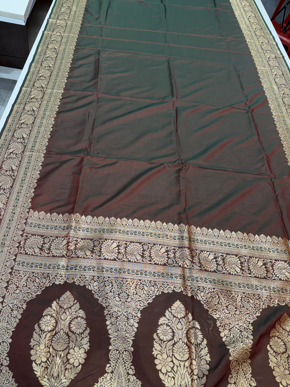 Soft silk plain saree(Anjari saree )