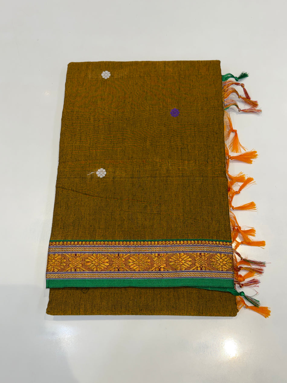 Irkal jijamata saree (golden colour )